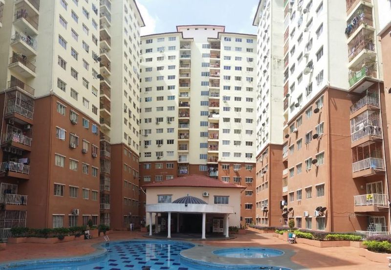 Selesa I-Resort Apartment