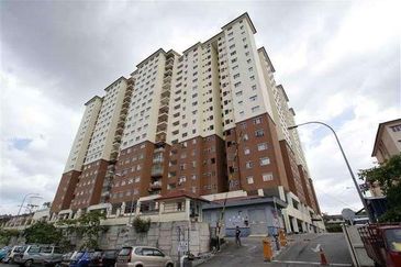 Selesa I-Resort Apartment