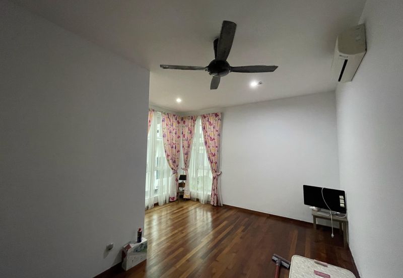 Jacaranda Garden Residence