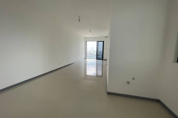 Biggest Corner Lot United Point Residence