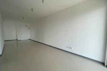 Biggest Corner Lot United Point Residence