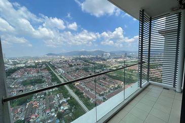 Biggest Corner Lot United Point Residence