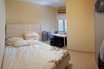 Perdana Exclusive Condominium