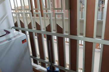 Perdana Exclusive Condominium