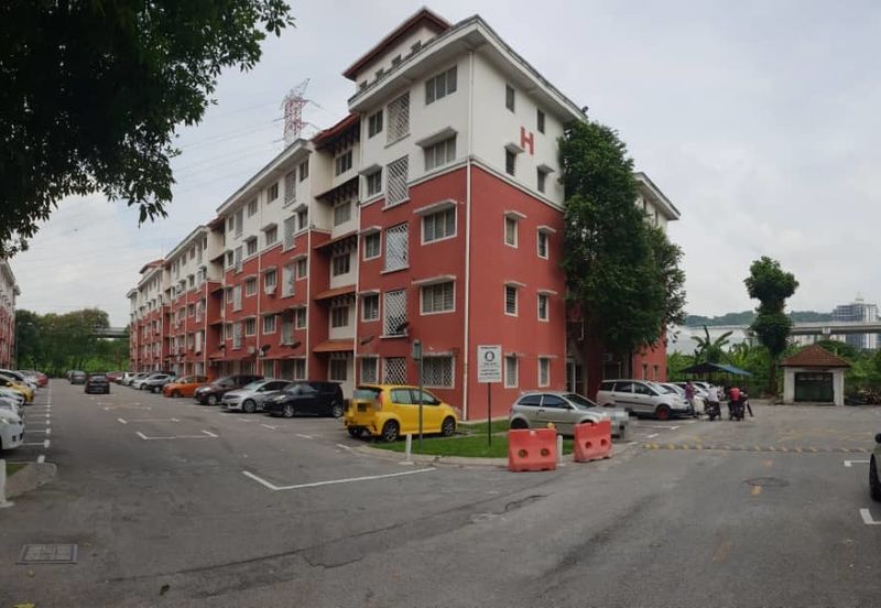 Desa Mutiara Apartment