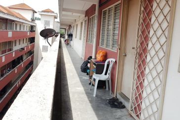 Desa Mutiara Apartment