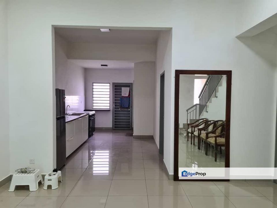 GREENWOODS 96 RESIDENCES, SALAK TNGGI (Sepang), Selangor, Dengkil