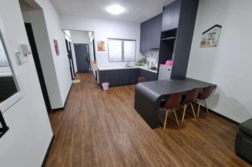 Puncak Hijauan (Hijauan Heights)