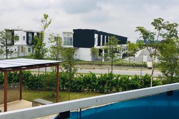 Casa Bluebell @ Cybersouth