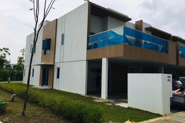 Casa Bluebell @ Cybersouth