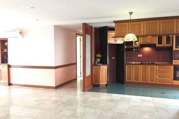 Impiana on the Waterfront