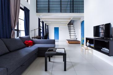 Colonial @ Empire city