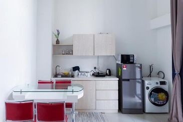 Colonial @ Empire city