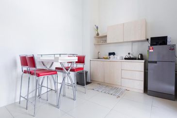 Colonial @ Empire city