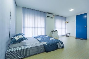 Colonial @ Empire city