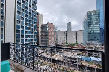 Colonial @ Empire city