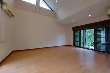 BEAUTIFUL FREEHOLD BUNGALOW Bukit Jelutong Shah Alam