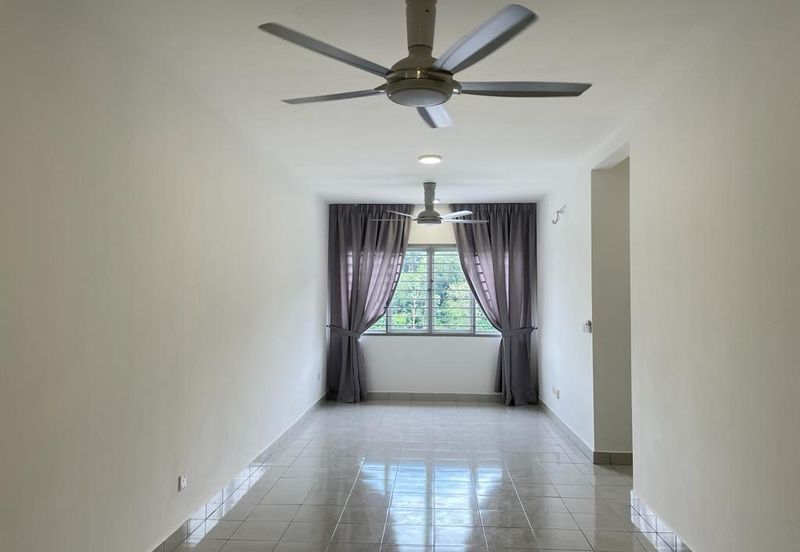 BRAND NEW Suria Pantai Residency for Rent (as seen in pictures)