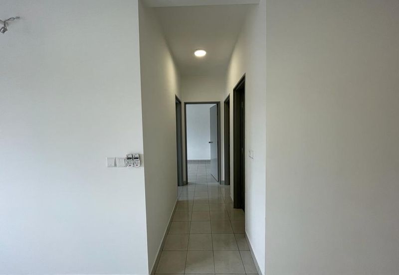 BRAND NEW Suria Pantai Residency for Rent (as seen in pictures)