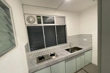 BRAND NEW Suria Pantai Residency for Rent (as seen in pictures)