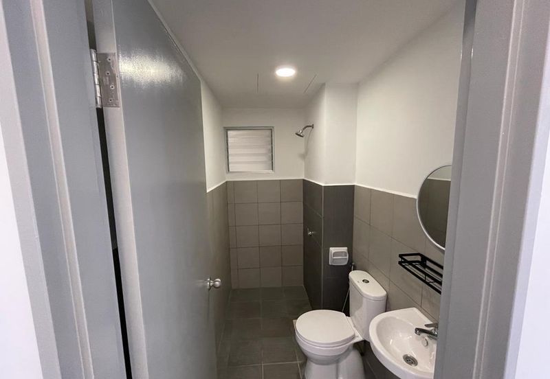 BRAND NEW Suria Pantai Residency for Rent (as seen in pictures)