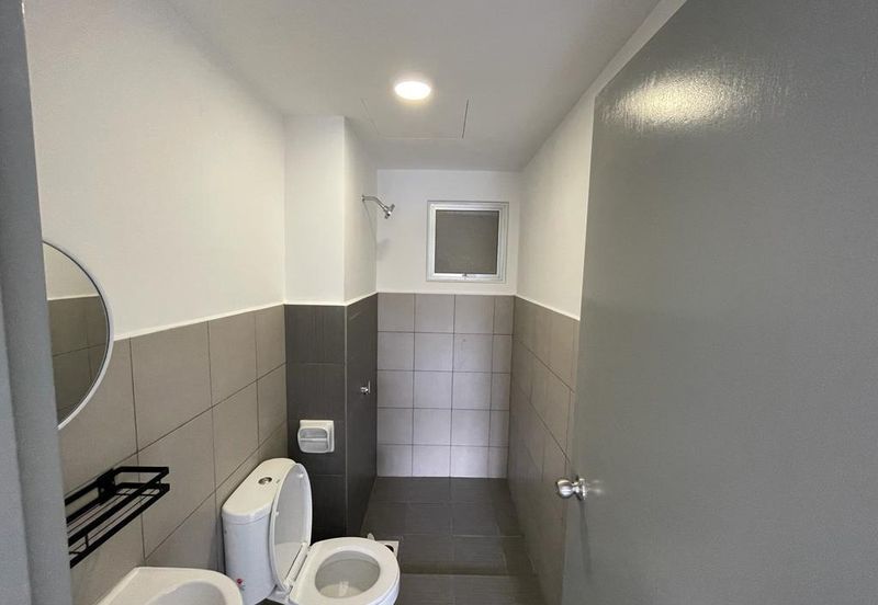 BRAND NEW Suria Pantai Residency for Rent (as seen in pictures)