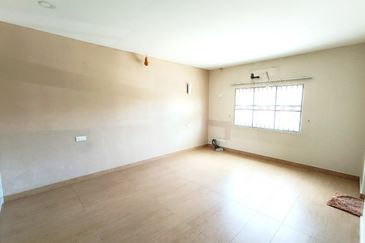 Bandar Tun Hussein Onn