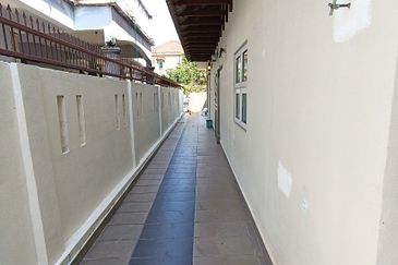 Bandar Tun Hussein Onn