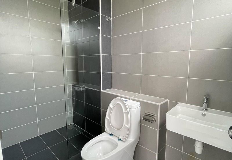 Reef Of Tropics, Setia Eco Glades