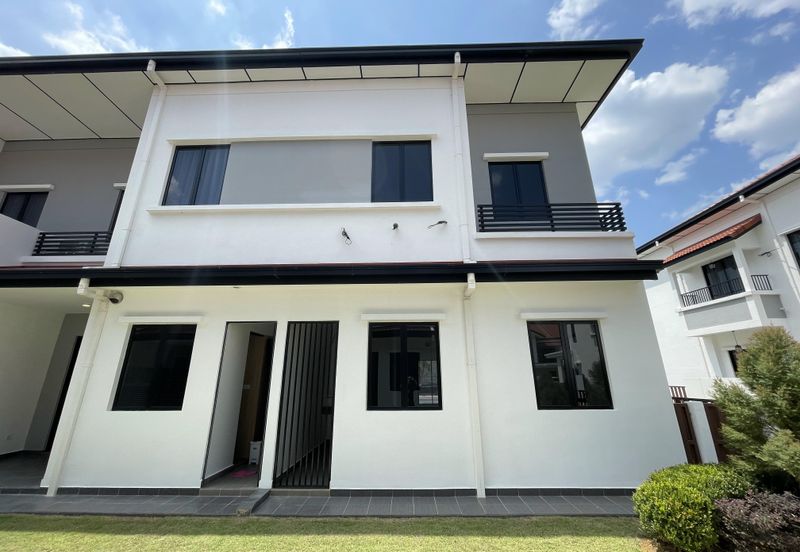 Reef Of Tropics, Setia Eco Glades