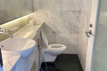 East Residence @ KLGCC