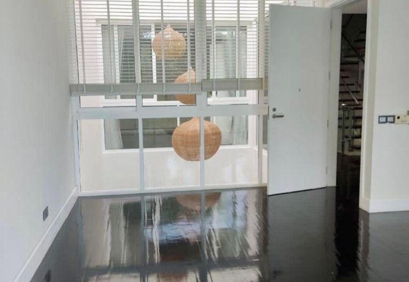 East Residence @ KLGCC