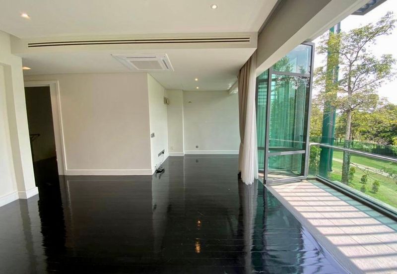 East Residence @ KLGCC