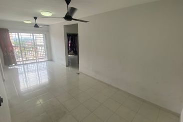 Residensi Laguna Biru 2