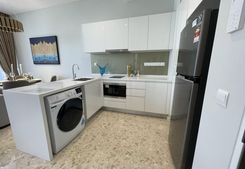 Pavilion Ceylon Hill