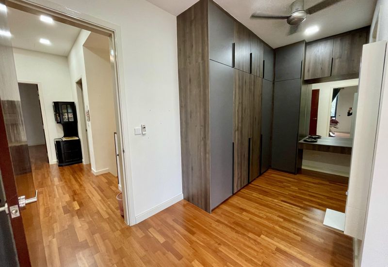 Hemingway Residence @ Bandar Seri Coalfields