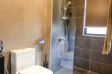 Vittaria, Setia Eco Glades