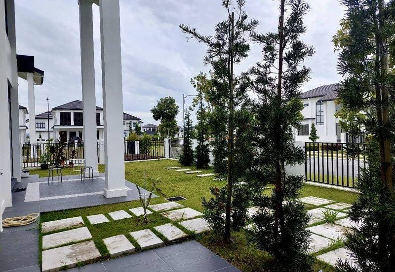 Norton Garden Semi D @ Eco Grandeur