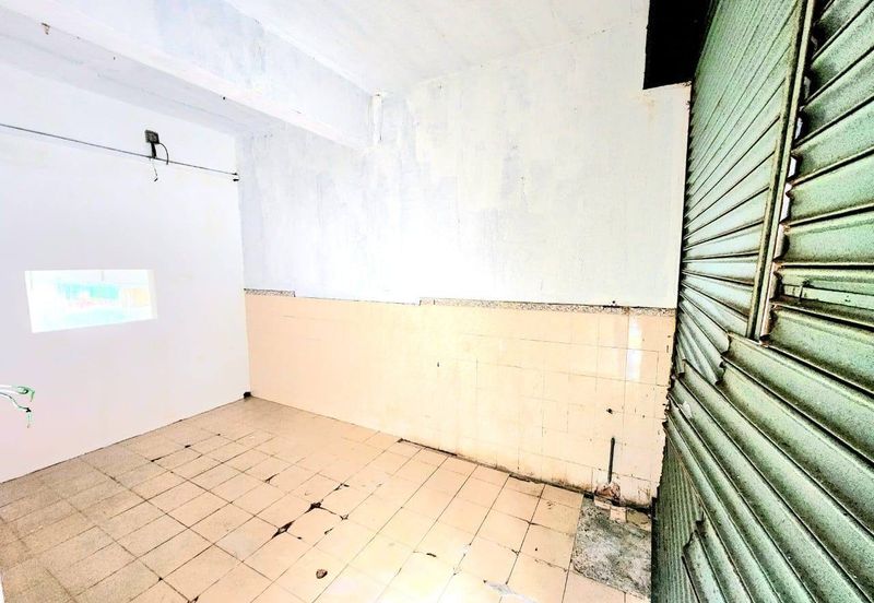 4 Storey Shop Offices Tmn Perindustrian KIP Kepong