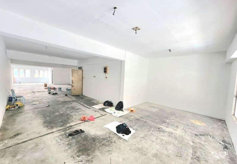4 Storey Shop Offices Tmn Perindustrian KIP Kepong