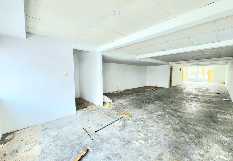 4 Storey Shop Offices Tmn Perindustrian KIP Kepong