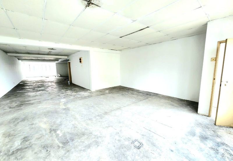 4 Storey Shop Offices Tmn Perindustrian KIP Kepong