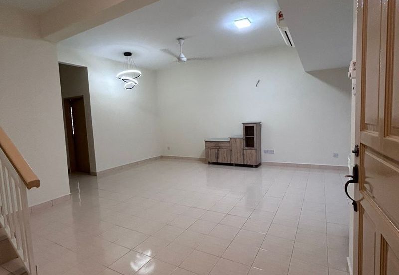 Pusat Bandar Putra Permai