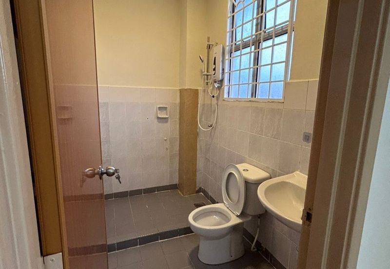 Pusat Bandar Putra Permai