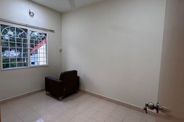 Pusat Bandar Putra Permai