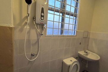 Pusat Bandar Putra Permai