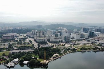 FOR SALE COMMERCIAL OFFICE SHOP @ AYER 8 , PUTRAJAYA