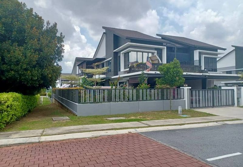 Hemingway Residence @ Bandar Seri Coalfields