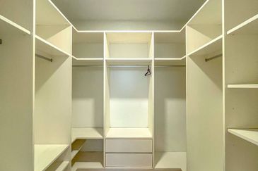 Kenny Hills Residence