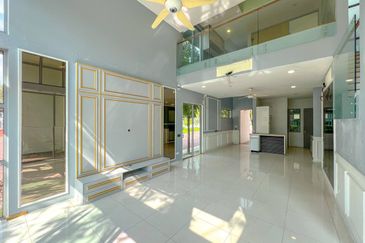 Symphony Hills Schubert